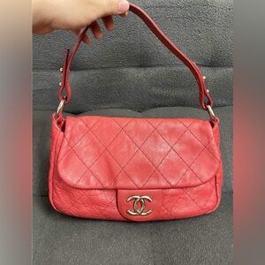 CHANEL
Pink Glazed Calfskin Leather On The Road Flap Shoulder Bag